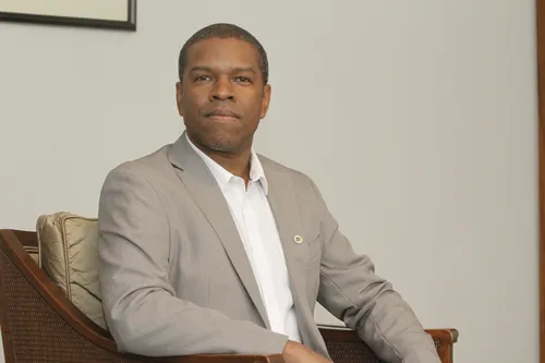 
          Imagem ilustrativa da imagem Mãe e filha comandam rede de lojas no ES
          