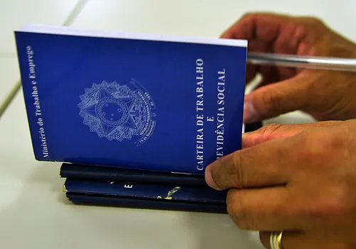 
          Imagem ilustrativa da imagem Mais de 4.900 vagas de emprego abertas no ES. Confira as oportunidades
          