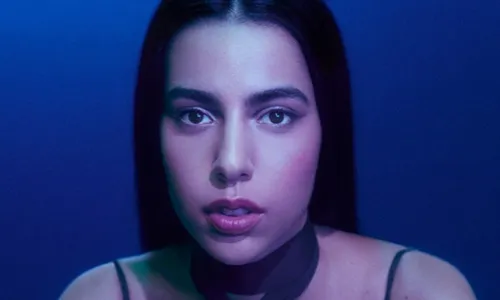 
          Imagem ilustrativa da imagem Marina Sena rebate crítica após sua música "Que Tal" ser chamada de "ruim"
          