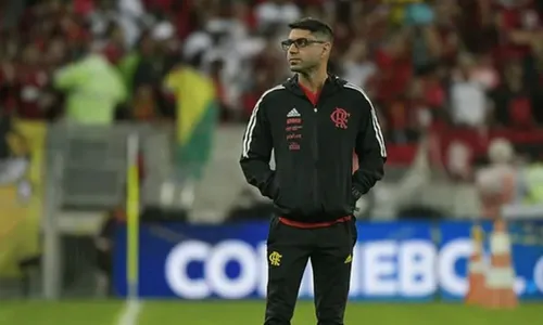 
          Imagem ilustrativa da imagem Médico do Fla que socorreu Varela após soco de Gerson também trabalha no UFC
          