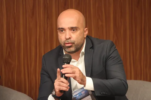 
          Imagem ilustrativa da imagem Médicos explicam perigo do uso de anabolizantes
          