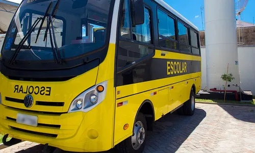 
          Imagem ilustrativa da imagem Menina atropelada ao sair sozinha de transporte escolar no ES será indenizada
          