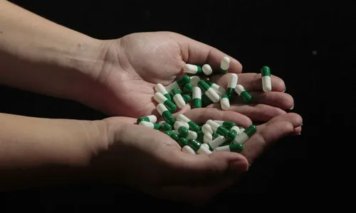 
          Imagem ilustrativa da imagem Mesmo aprovados, remédios contra o câncer de mama não chegam ao SUS
          