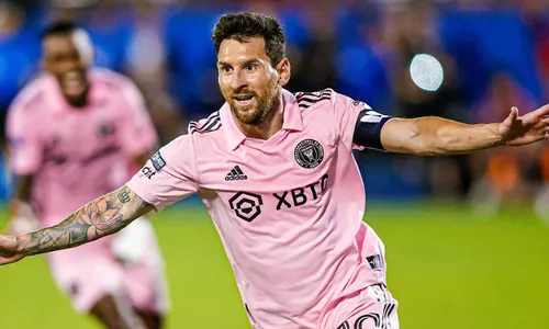 
          Imagem ilustrativa da imagem Messi pode disputar torneio na América do Sul com Inter Miami, diz TV
          