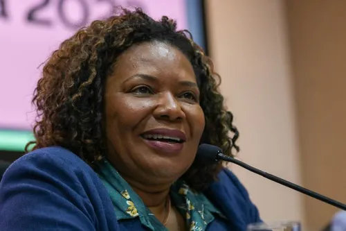 
          Imagem ilustrativa da imagem Ministra da Cultura vem ao Recife para anunciar investimentos de R$ 61 milhões
          