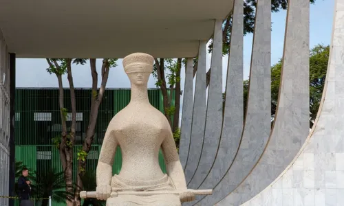 
          Imagem ilustrativa da imagem Ministro do STF absolve acusado de furtar camisa de R$ 65
          