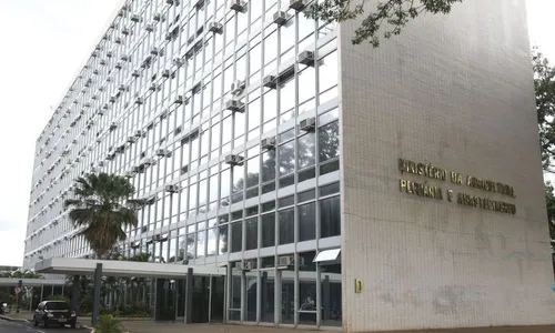 
          Imagem ilustrativa da imagem Ministro orienta estados a declararem emergência zoossanitária. ES já declarou
          