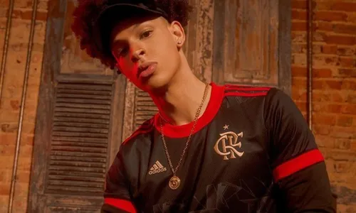 
          Imagem ilustrativa da imagem Modelo de 23 anos desaparece após mergulhar em praia do Rio de Janeiro
          