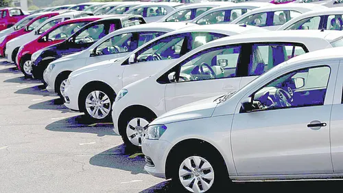 
          Imagem ilustrativa da imagem Modelos de veículos com desconto de até R$ 8 mil vão ser divulgados nesta quarta
          