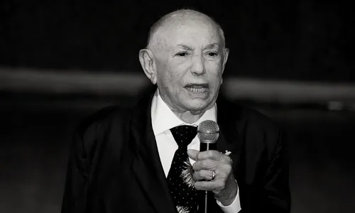 
          Imagem ilustrativa da imagem Morre Siqueira Campos, governador do Tocantins que idealizou criação do estado
          