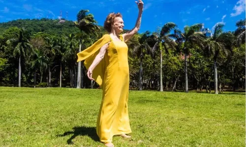 
          Imagem ilustrativa da imagem Morre aos 100 anos, bailarina Lenira Borges, referência do balé clássico no ES
          