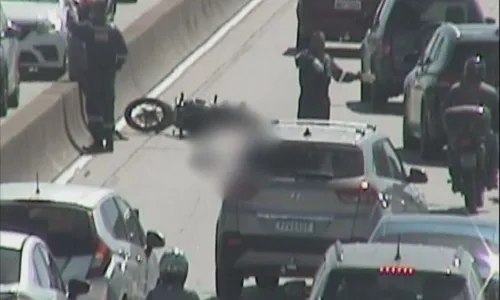 
          Imagem ilustrativa da imagem Motociclista morre em acidente na Terceira Ponte
          