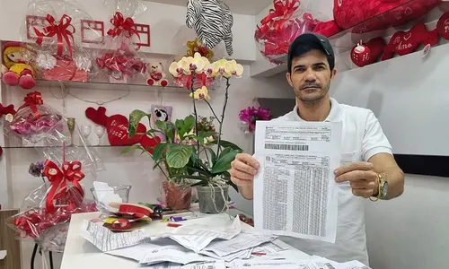 
          Imagem ilustrativa da imagem Motorista do ES tem automóvel guinchado após 100 multas
          