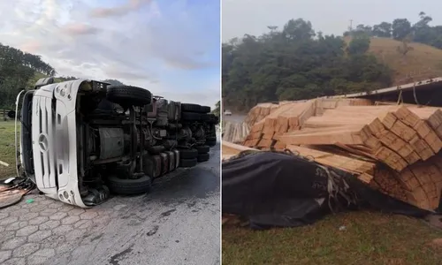 
          Imagem ilustrativa da imagem Motorista tem mal súbito e carreta com madeira tomba na BR-101
          
