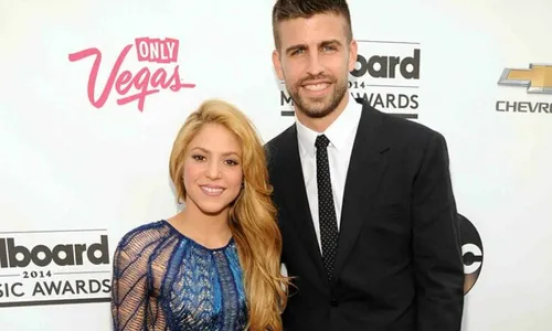 
          Imagem ilustrativa da imagem Mulheres pedem ajuda após descobrir traição
          