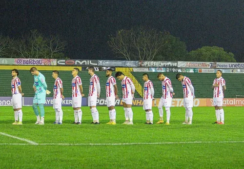 
          Imagem ilustrativa da imagem Náutico reage no apagar das luzes e arranca empate “milagroso”
          