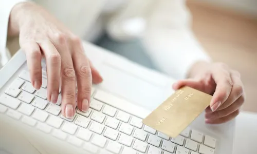 
          Imagem ilustrativa da imagem O que muda nas compras pela internet
          