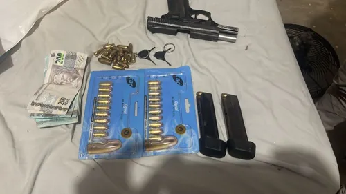 
          Imagem ilustrativa da imagem Operações policiais cumprem 26 mandatos de prisão preventiva em PE
          