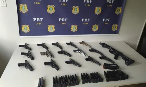 
          Imagem ilustrativa da imagem PRF apreende armas escondidas em tanque de combustível de carro a caminho do ES
          