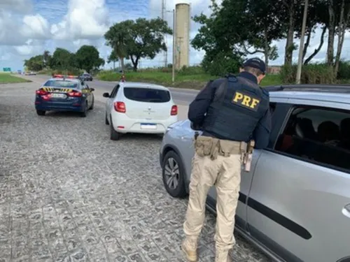 
          Imagem ilustrativa da imagem PRF deflagra Operação São João nas BRs de Pernambuco
          