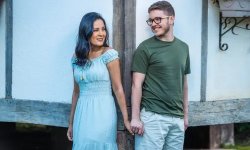 
          Imagem ilustrativa da imagem Parentes precisam de limites ao opinarem sobre relacionamentos, dizem psicólogos
          