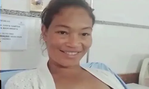 
          Imagem ilustrativa da imagem Passageira dá à luz enquanto aguardava por ônibus no Terminal Itaparica
          