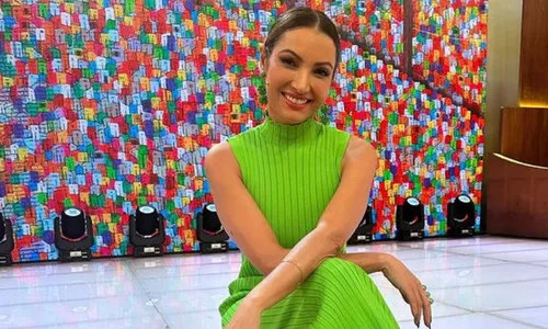 
          Imagem ilustrativa da imagem Patrícia Poeta rebate boato de que teria chegado atrasada para apresentar programa
          