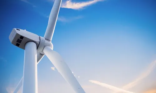 
          Imagem ilustrativa da imagem Petrobras estuda investir na energia do vento do mar
          