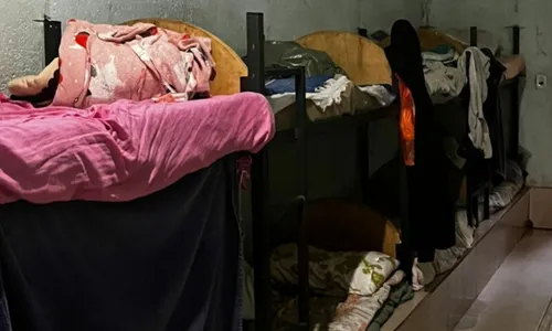 
          Imagem ilustrativa da imagem Polícia resgata 50 vítimas de cárcere e tortura em clínica clandestina
          