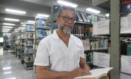 
          Imagem ilustrativa da imagem “Precisamos incentivar mais a leitura e a escrita”, diz professor
          