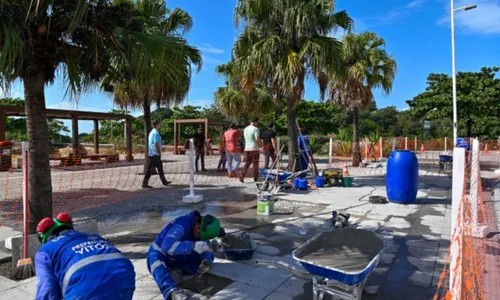 
          Imagem ilustrativa da imagem Prefeitura de Vitória realiza obras de revitalização do calçadão de Camburi
          