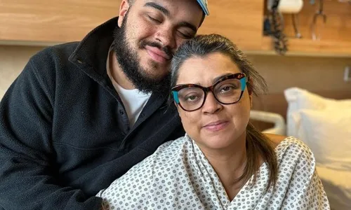 
          Imagem ilustrativa da imagem Preta Gil retira sonda nasogástrica, mas segue internada após cirurgia
          