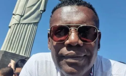 
          Imagem ilustrativa da imagem "Príncipe do funk", MC Marcinho, morre aos 45 anos
          