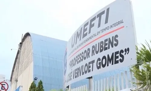 
          Imagem ilustrativa da imagem Professor é vítima de racismo por alunos em escola municipal de Vila Velha
          