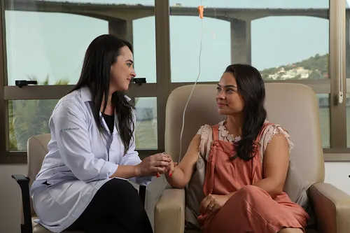 
          Imagem ilustrativa da imagem Programa inovador para ajudar pacientes com câncer
          