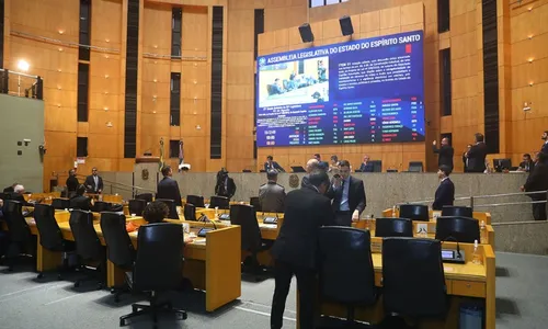 
          Imagem ilustrativa da imagem Projeto de câmeras em escolas vira bate-boca
          