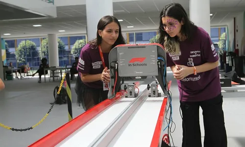 
          Imagem ilustrativa da imagem Projeto para fazer lâmpada com planta da Amazônia
          