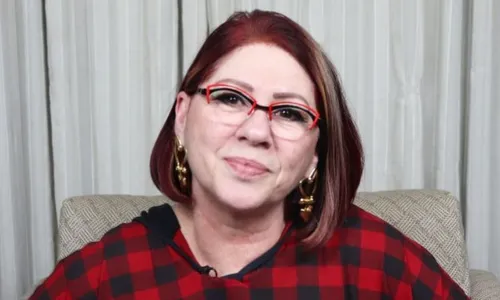 
          Imagem ilustrativa da imagem Psicóloga do "Casos de Família" diz que foi abandonada na lua de mel
          