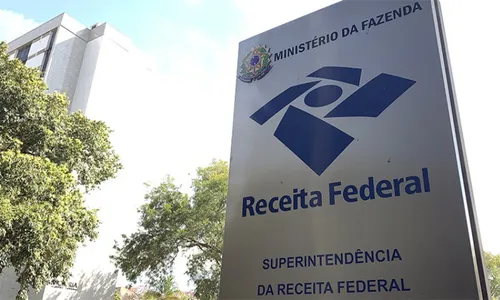 
          Imagem ilustrativa da imagem Receita apura fraude bilionária nos combustíveis
          