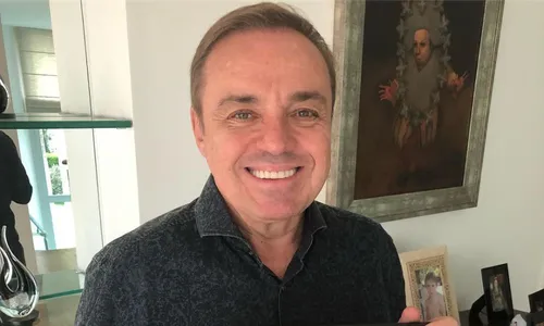 
          Imagem ilustrativa da imagem Reconhecimento de "novo filho" e união estável podem mudar testamento de Gugu
          