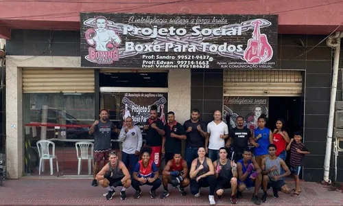 
          Imagem ilustrativa da imagem Revelação capixaba do ringue supera obstáculos para crescer no boxe
          