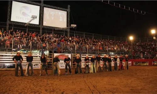 
          Imagem ilustrativa da imagem Rodeio e festivais de Norte a Sul do ES
          