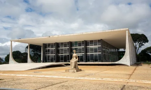 
          Imagem ilustrativa da imagem STF forma maioria para dar aposentadoria especial integral a policiais civis
          