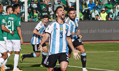 
          Imagem ilustrativa da imagem Sem Messi, Argentina domina Bolívia e vence na altitude pelas Eliminatórias
          