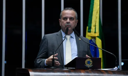 
          Imagem ilustrativa da imagem Senador Rogério Marinho é internado no RN para tratar erisipela
          