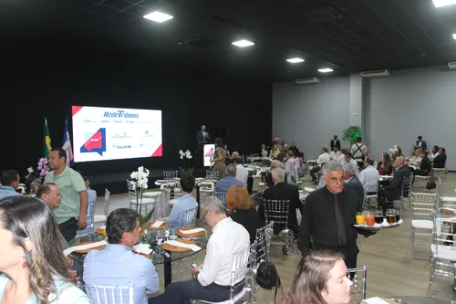 
          Imagem ilustrativa da imagem “Ser autêntico é fundamental”, diz Mari Palma em palestra no ES
          