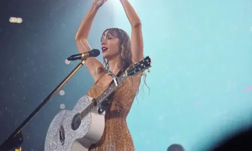 
          Imagem ilustrativa da imagem Shows de Taylor Swift no Brasil têm fila de um milhão de pessoas para ingressos
          