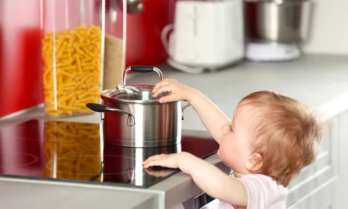 
          Imagem ilustrativa da imagem Sinal de alerta para casos de queimaduras em casa
          