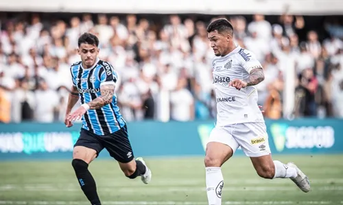 
          Imagem ilustrativa da imagem Soteldo entra, dá duas assistências e Santos vira contra Grêmio
          