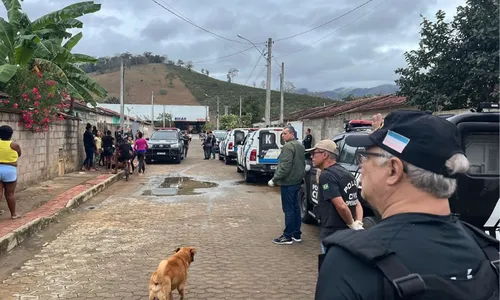 
          Imagem ilustrativa da imagem Suspeito de assassinato são presos em operação no Sul do ES
          